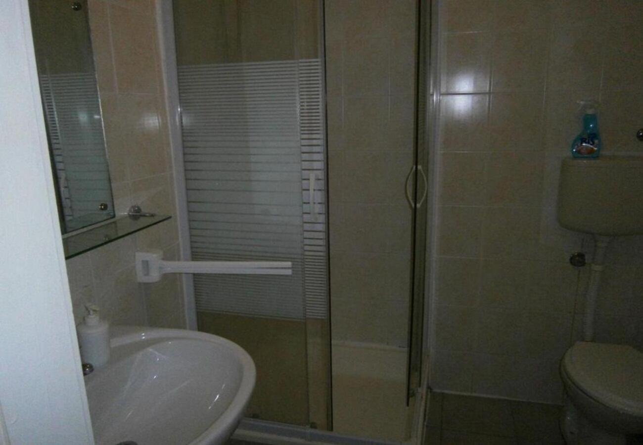 Apartments Dobri - 500M From Beach Nin Esterno foto